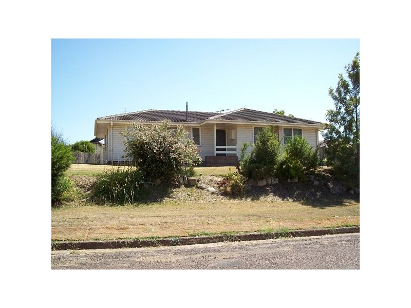 3 Neville Street, Rutherford NSW 2320