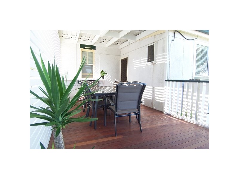 8 William Street, Telarah NSW 2320