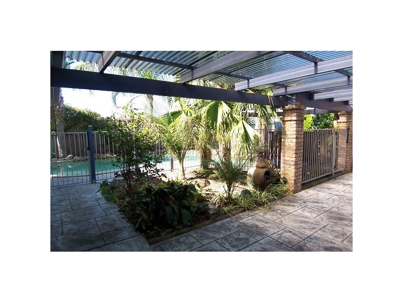 10 South Seas Drive, Ashtonfield NSW 2323