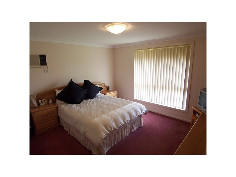 23 Denton Park Drive, Rutherford NSW 2320