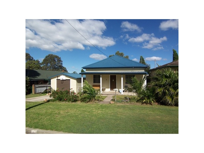 83 Robert Street, Tenambit NSW 2323