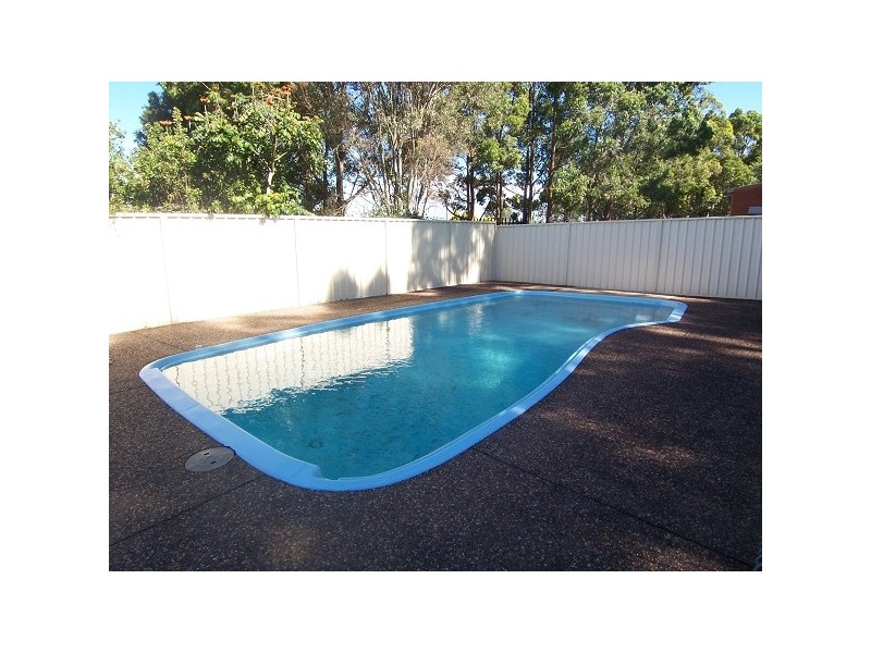 5 Furracabad Close, Raymond Terrace NSW 2324