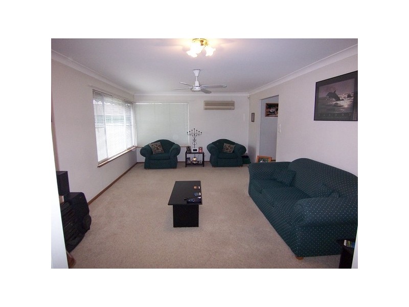 13 Nathan Close, Metford NSW 2323