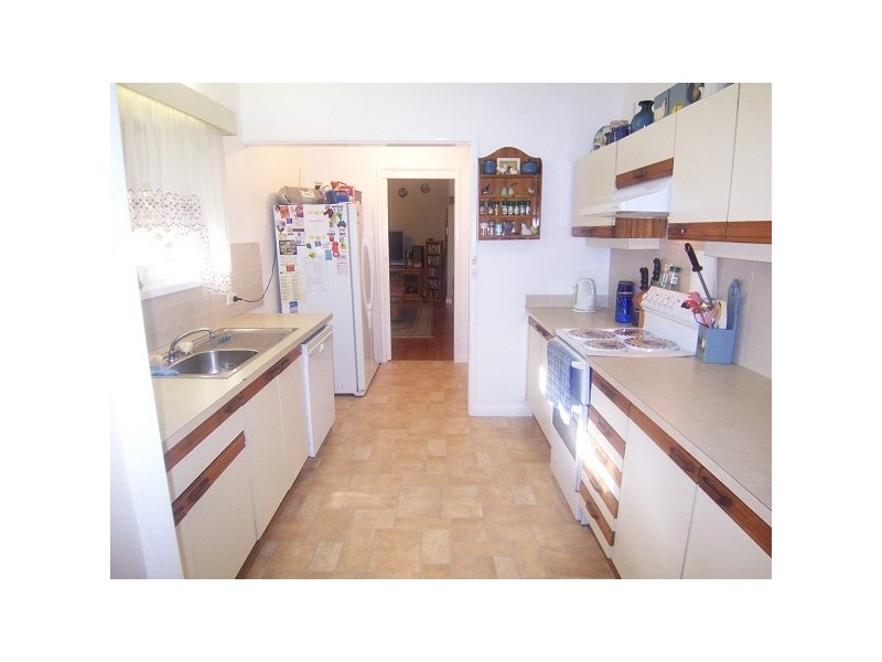 14 Evans Street, Greta NSW 2334