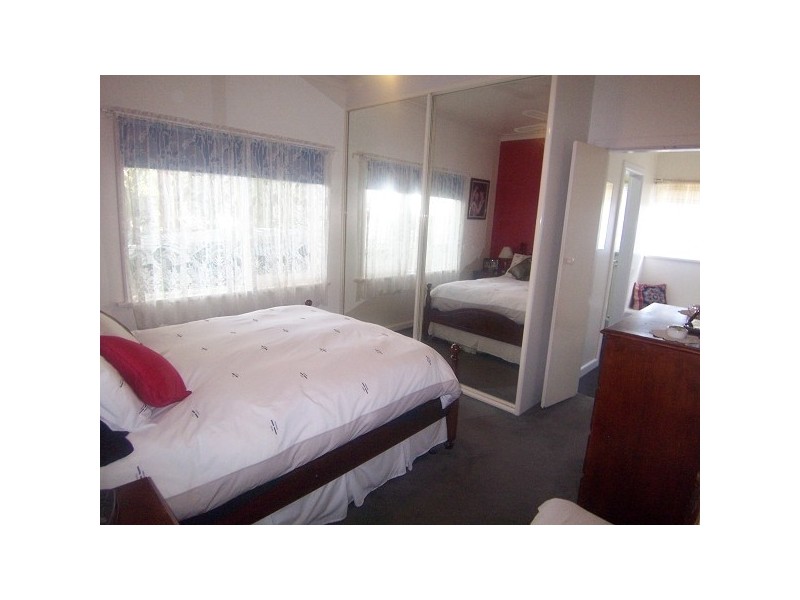 14 Evans Street, Greta NSW 2334
