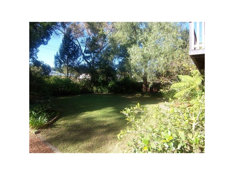 16 Evans Street, Greta NSW 2334