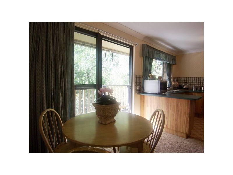 16 Evans Street, Greta NSW 2334