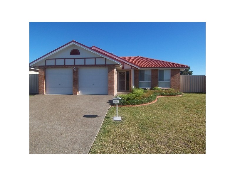 1 Strutt Crescent, Metford NSW 2323