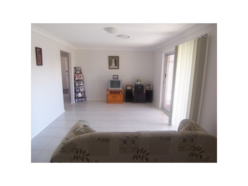 1 Strutt Crescent, Metford NSW 2323