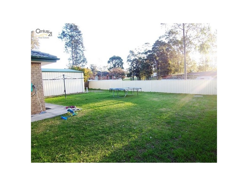 77 Melaleuca Drive, Metford NSW 2323