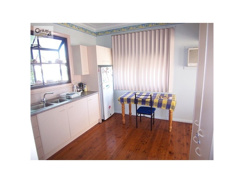 15 Compton Street, Rutherford NSW 2320