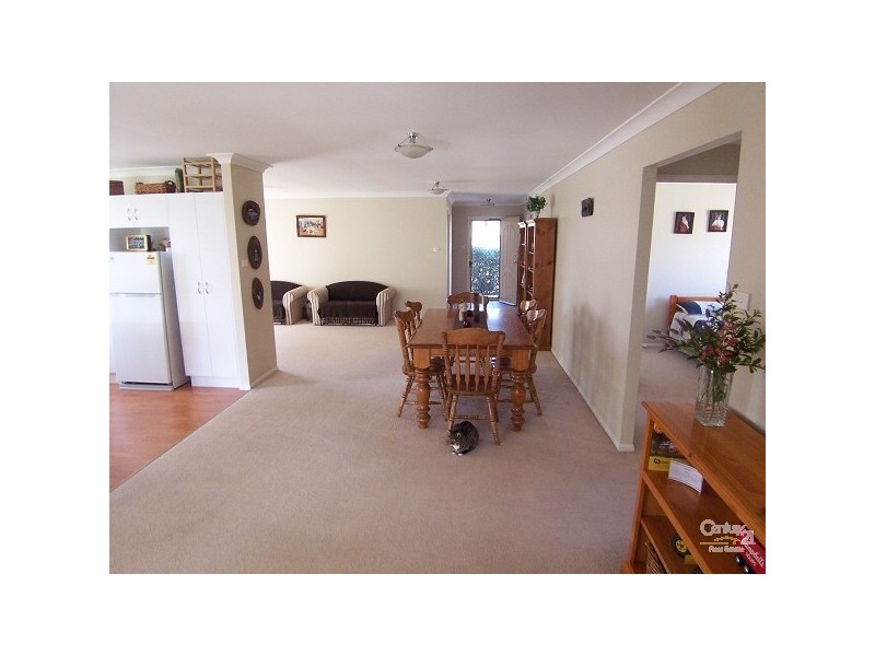 50 Streeton Drive, Metford NSW 2323