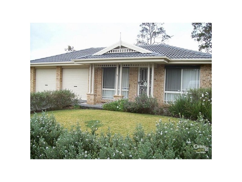 13 Schanck Drive, Metford NSW 2323