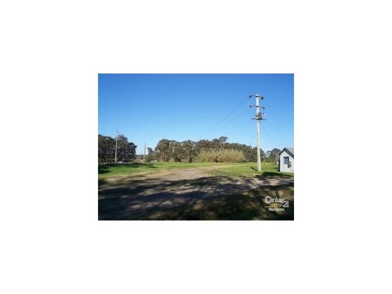 228 Raymond Terrace Road, East Maitland NSW 2323