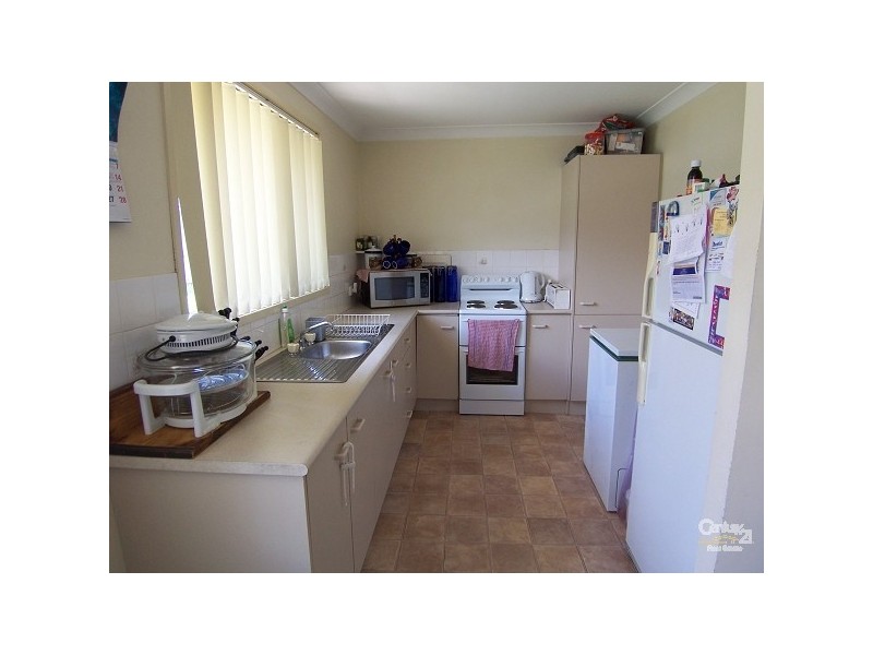 2 Alpine Close, Tenambit NSW 2323