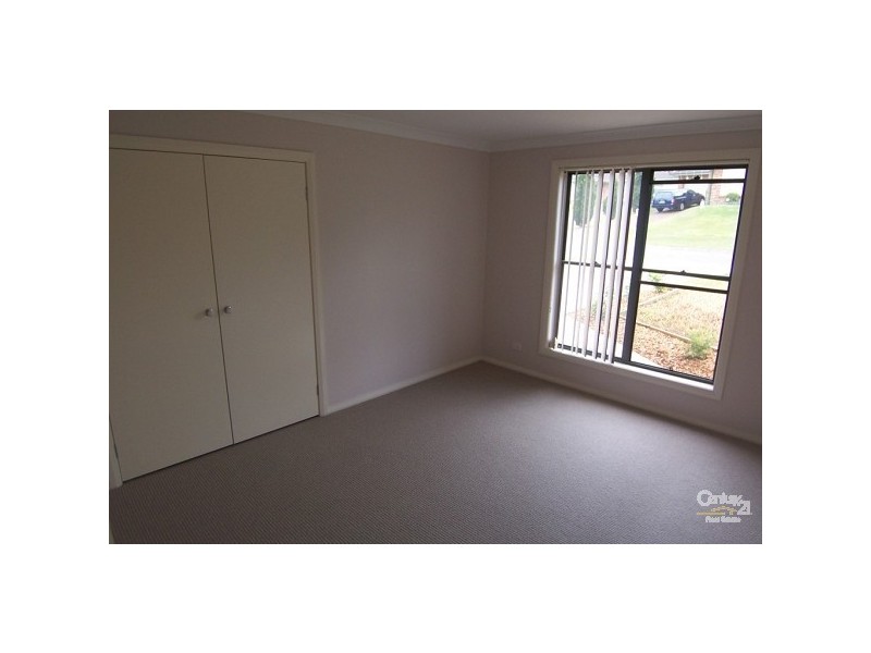 2 Neptune Close, Rutherford NSW 2320