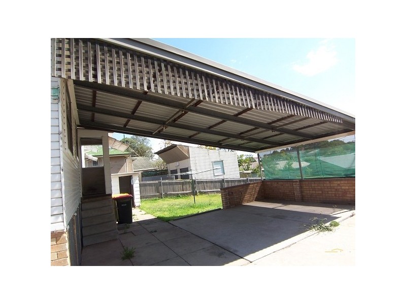 24 Edward Street, Tenambit NSW 2323