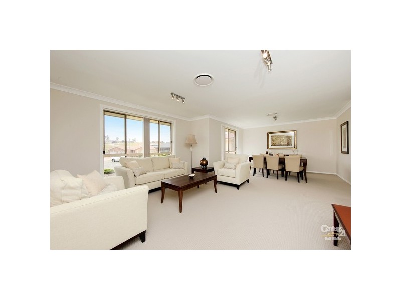 4 Curtis Close, Raworth NSW 2321