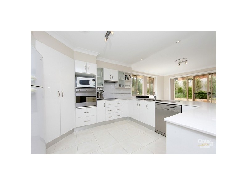 4 Curtis Close, Raworth NSW 2321