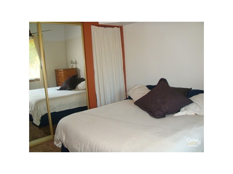 677 Wollombi Road, Bishops Bridge NSW 2326