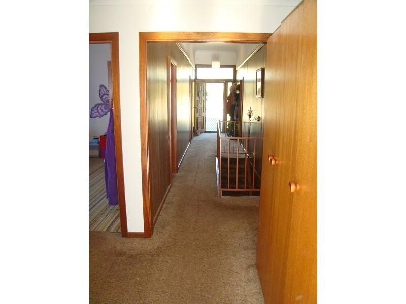 677 Wollombi Road, Bishops Bridge NSW 2326