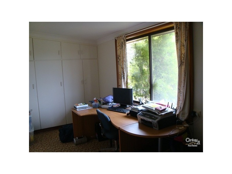 677 Wollombi Road, Bishops Bridge NSW 2326