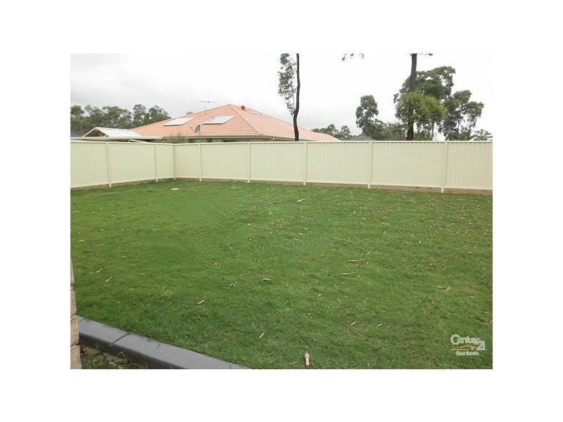4 McCubbin, Metford NSW 2323