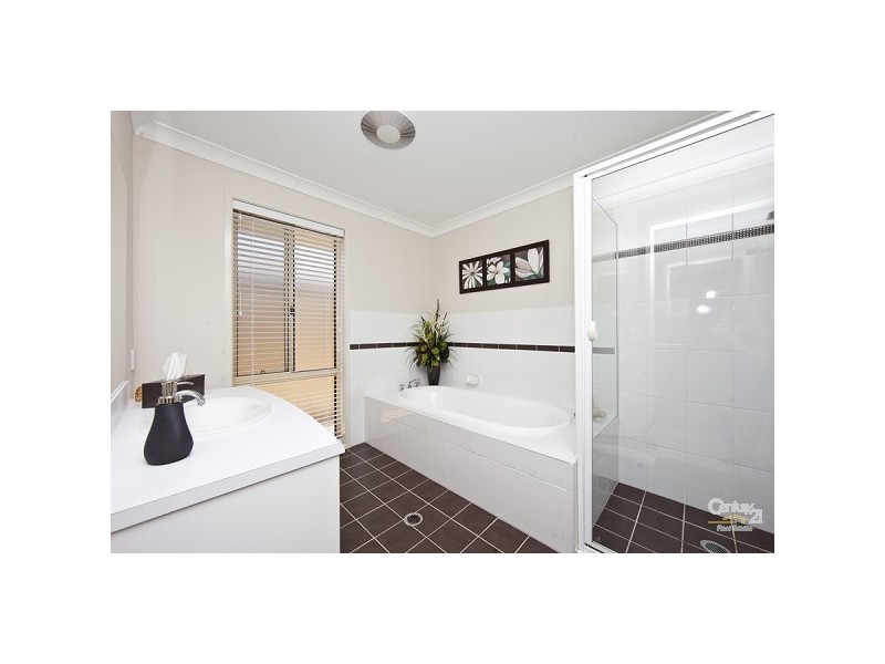 68 Budgeree Drive, Aberglasslyn NSW 2320