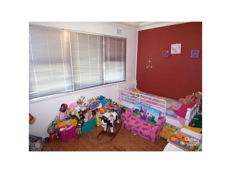 72 South Street, Telarah NSW 2320