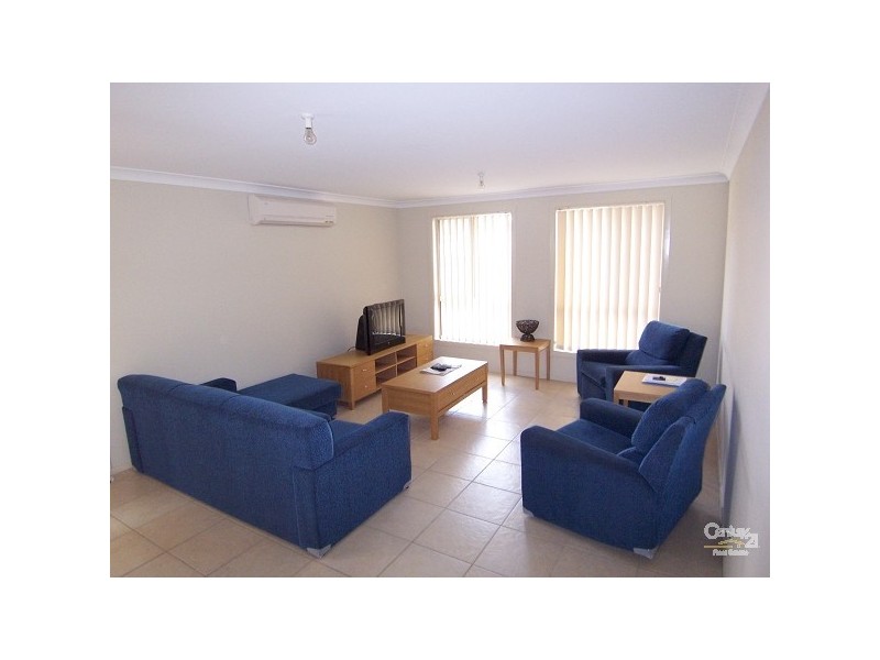 1/8 Neptune Close, Rutherford NSW 2320