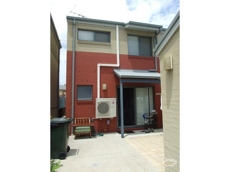 3/2 Johnson Street, Maitland NSW 2320