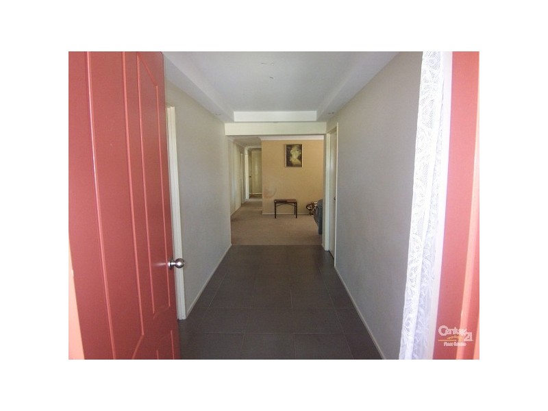 13 Lowe Street, Metford NSW 2323