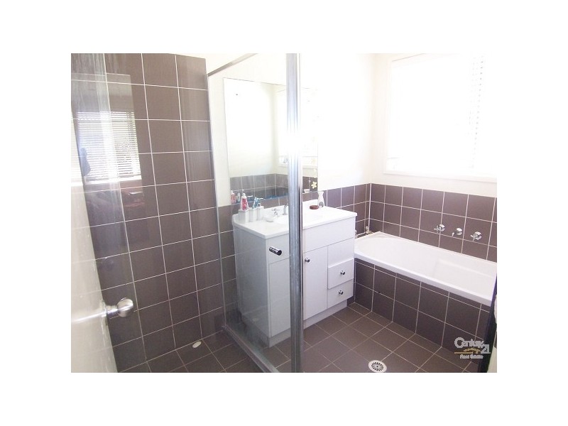 13 Lowe Street, Metford NSW 2323