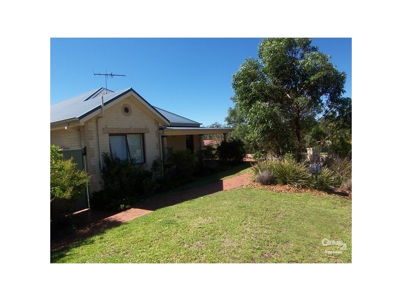 2 Tyrone Close, Ashtonfield NSW 2323