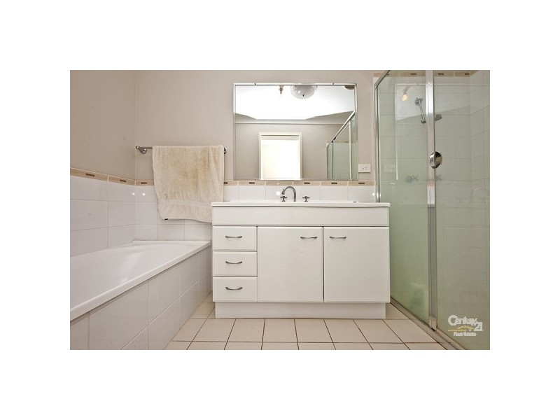 1 & 2/17 Radford Street, Heddon Greta NSW 2321