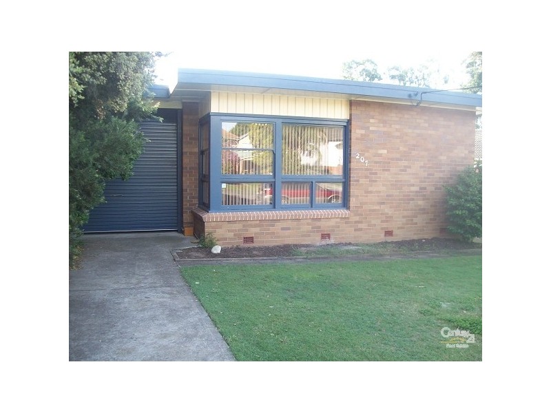 207 George Street, East Maitland NSW 2323