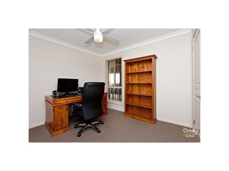 8 Fullford Cove, Aberglasslyn NSW 2320