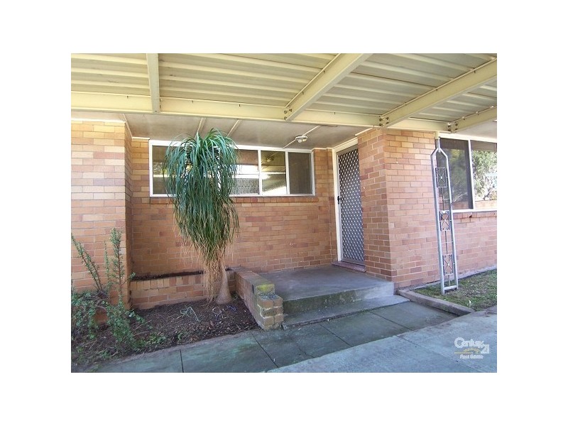 13 Churchill Cr, Rutherford NSW 2320