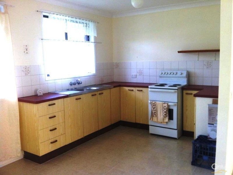 4 Thursby Street, Tenambit NSW 2323