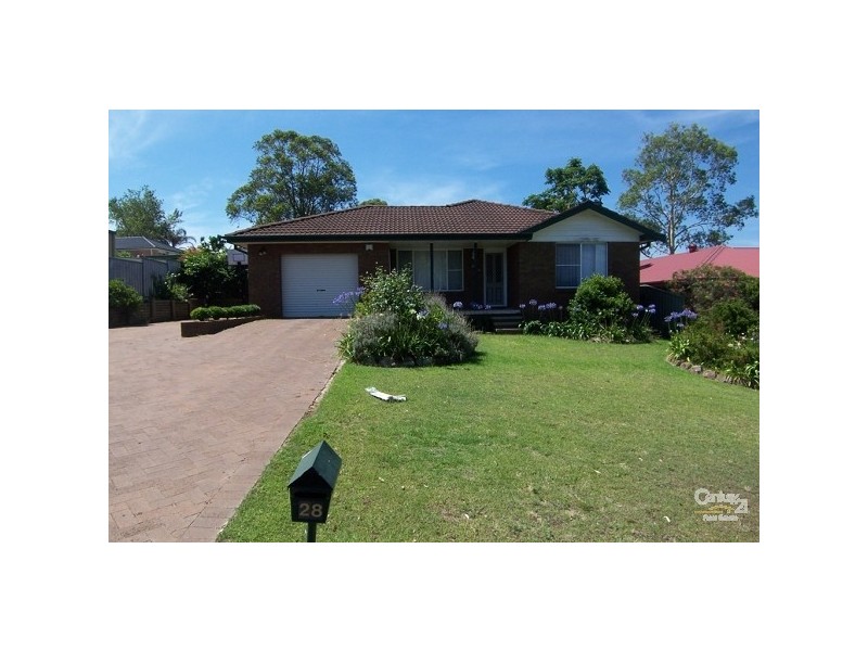 28 Clayton Crescent, Rutherford NSW 2320