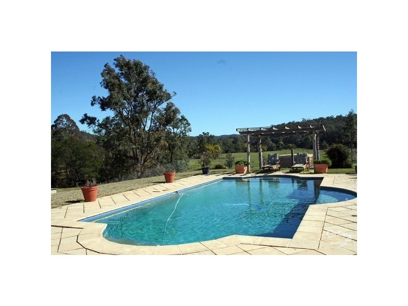 45 Stapleton Road, Wollombi NSW 2325