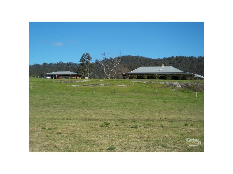 45 Stapleton Road, Wollombi NSW 2325