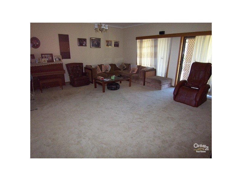 76 Louth Park Road, Maitland NSW 2320