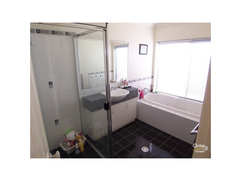 11 John Verge Avenue, Aberglasslyn NSW 2320