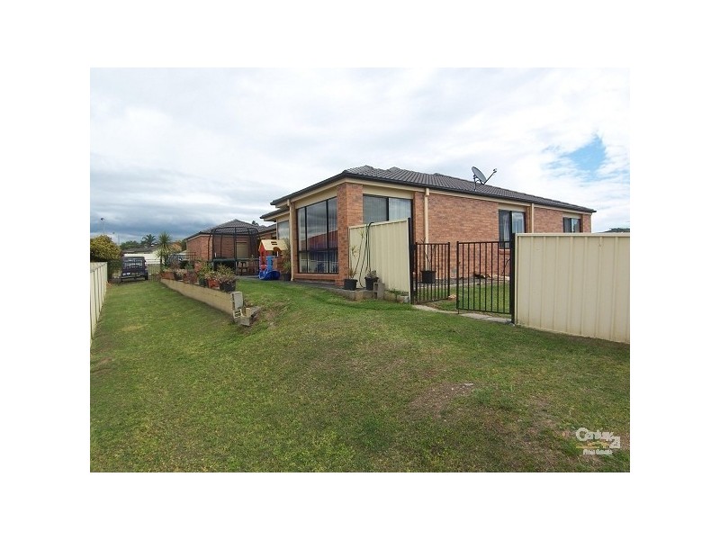 11 John Verge Avenue, Aberglasslyn NSW 2320