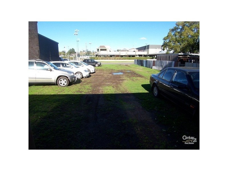 94-98 Melbourne Street, East Maitland NSW 2323