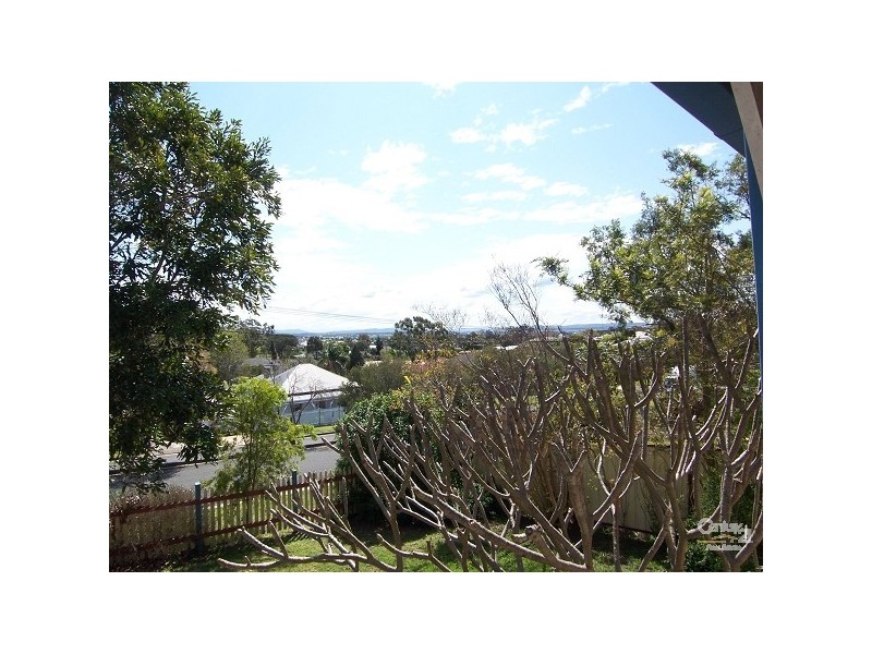 198 George Street, East Maitland NSW 2323