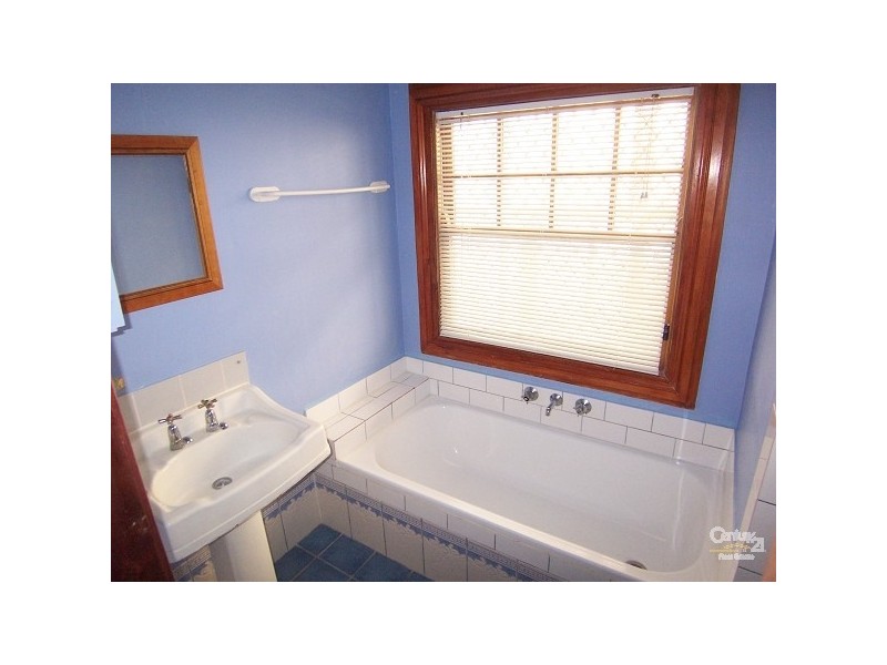 198 George Street, East Maitland NSW 2323