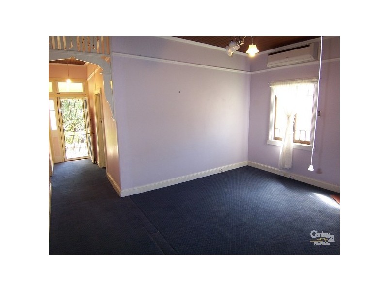 198 George Street, East Maitland NSW 2323