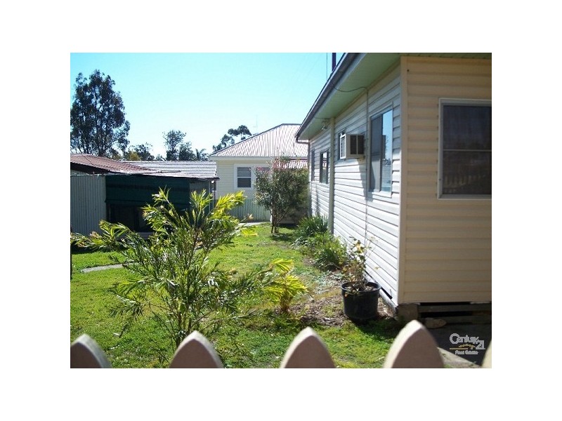 4 Blaxland Street, East Maitland NSW 2323